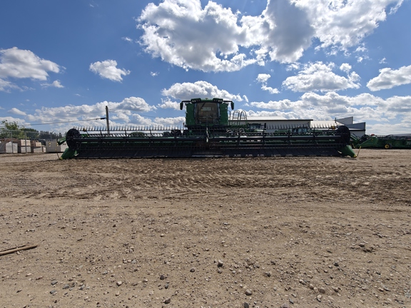 2023 John Deere HD50F Header Combine