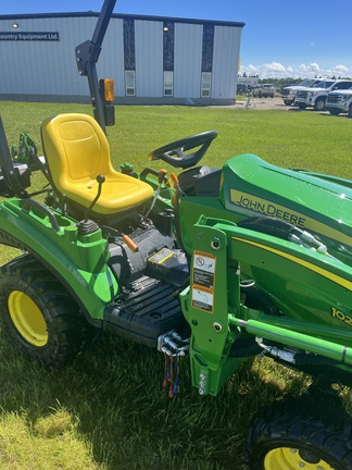 2023 John Deere 1023E Tractor Compact