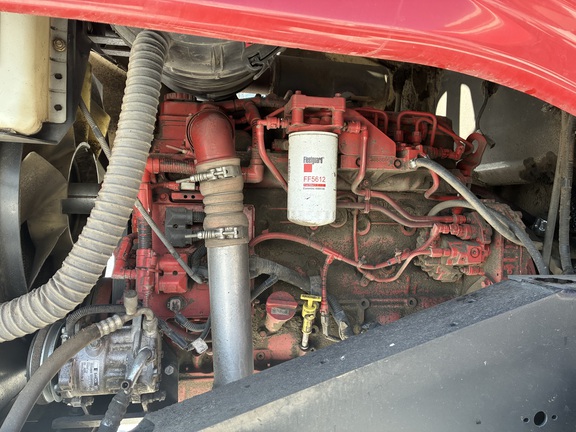 2015 MacDon M205 Windrower
