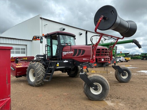 2015 MacDon M205 Windrower