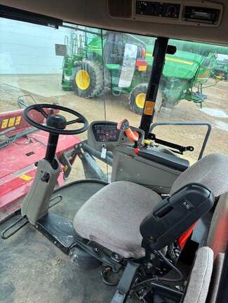 2015 MacDon M205 Windrower