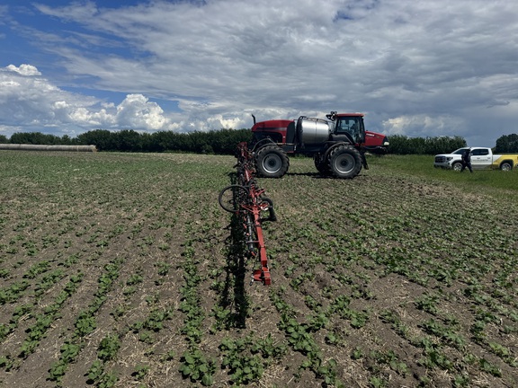 2015 Case IH 3340 Sprayer/High Clearance