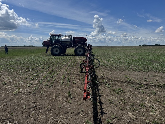 2015 Case IH 3340 Sprayer/High Clearance
