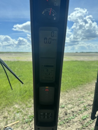 2015 Case IH 3340 Sprayer/High Clearance