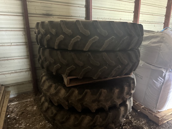 2015 Case IH 3340 Sprayer/High Clearance