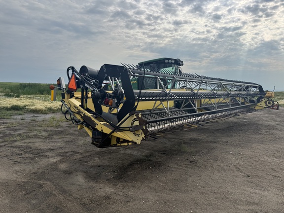 2010 John Deere A400 Windrower