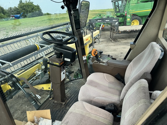 2010 John Deere A400 Windrower