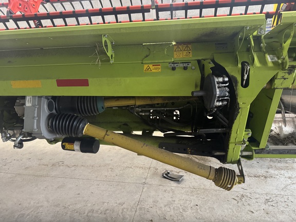 2024 CLAAS 1380 Header Combine
