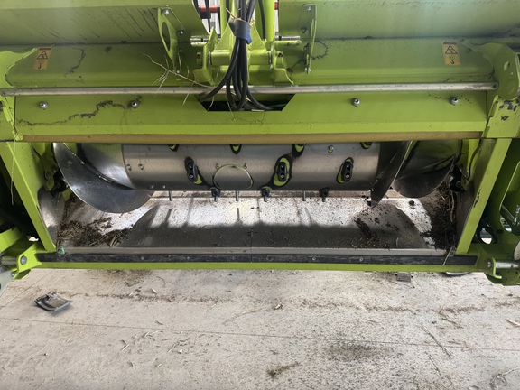 2024 CLAAS 1380 Header Combine