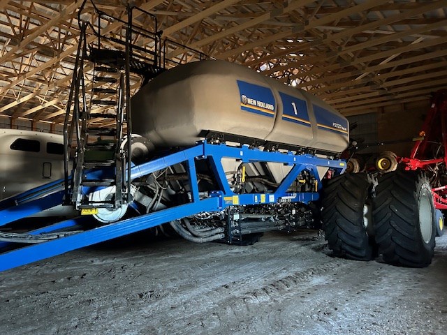 2023 New Holland P3720 TBT Air Tank/Cart