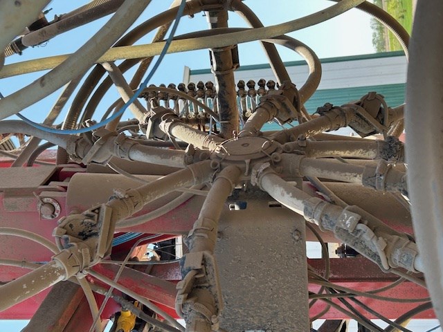 2013 Bourgault 3320-76-12 Air Drill