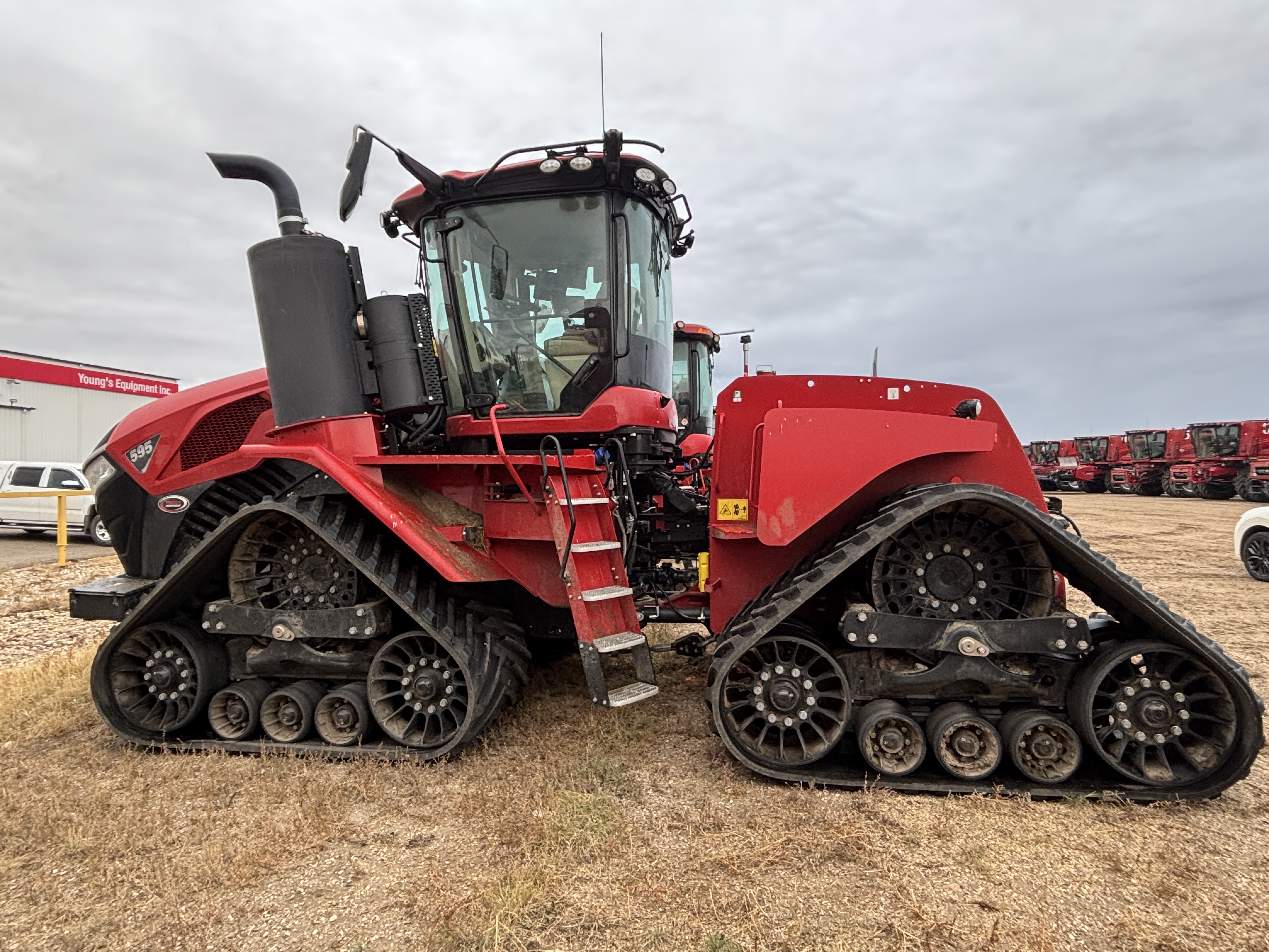 2025 Case IH Steiger 595QT Tractor 4WD