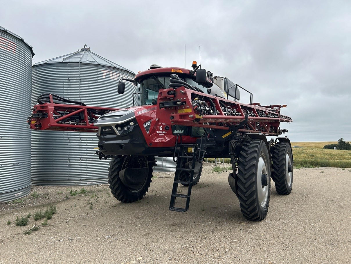 2024 Case IH Patriot 4450 Sprayer/High Clearance