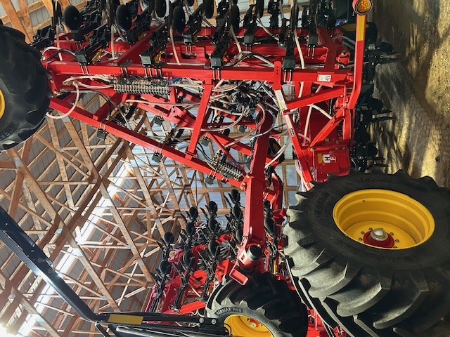 2024 Bourgault 3330-80-12 Air Drill