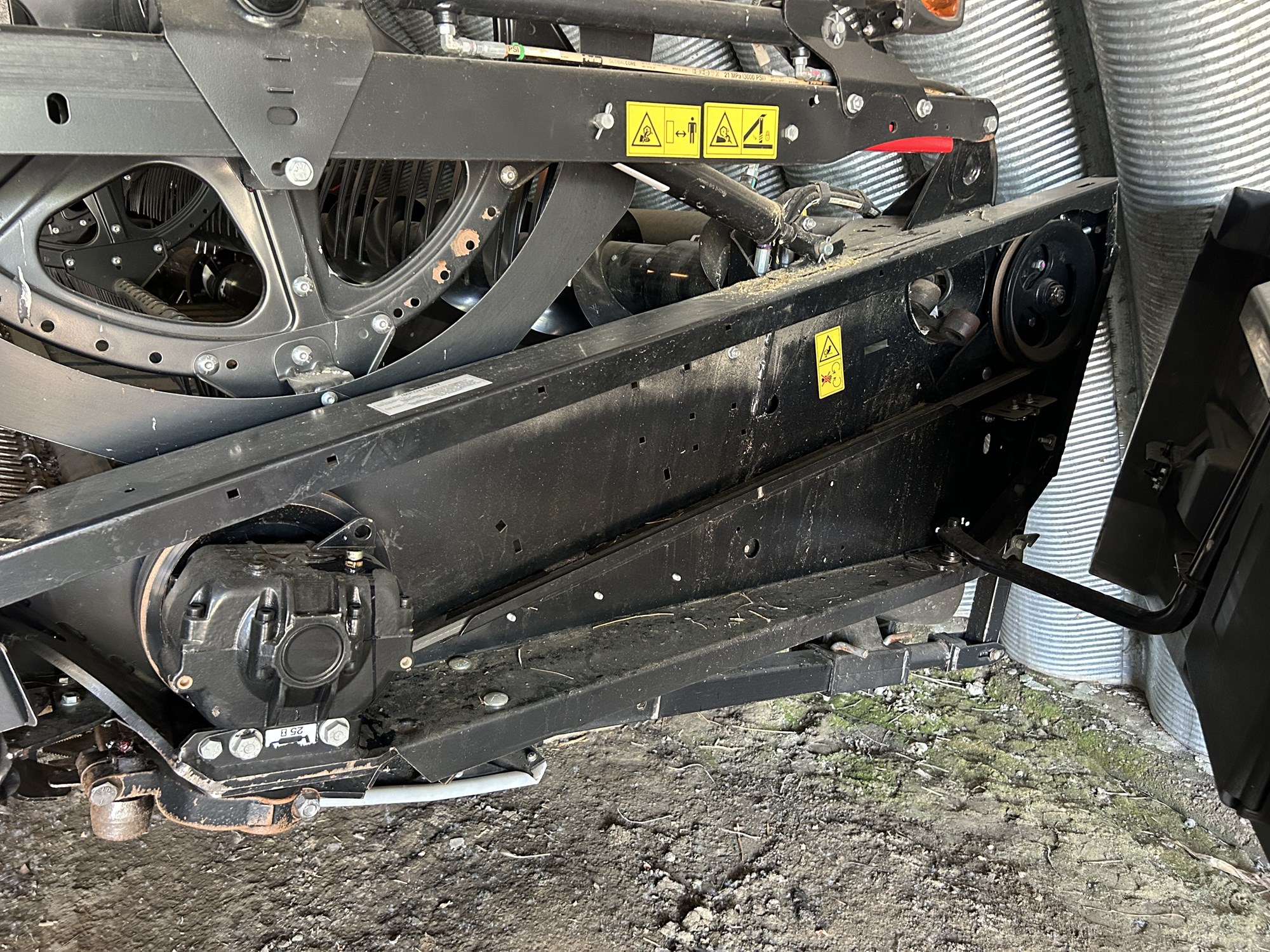 2021 MacDon FD140 Header Draper Flex