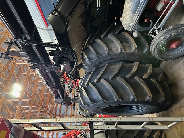 2024 Bourgault 3330-80-12 & 9950 Air Drill