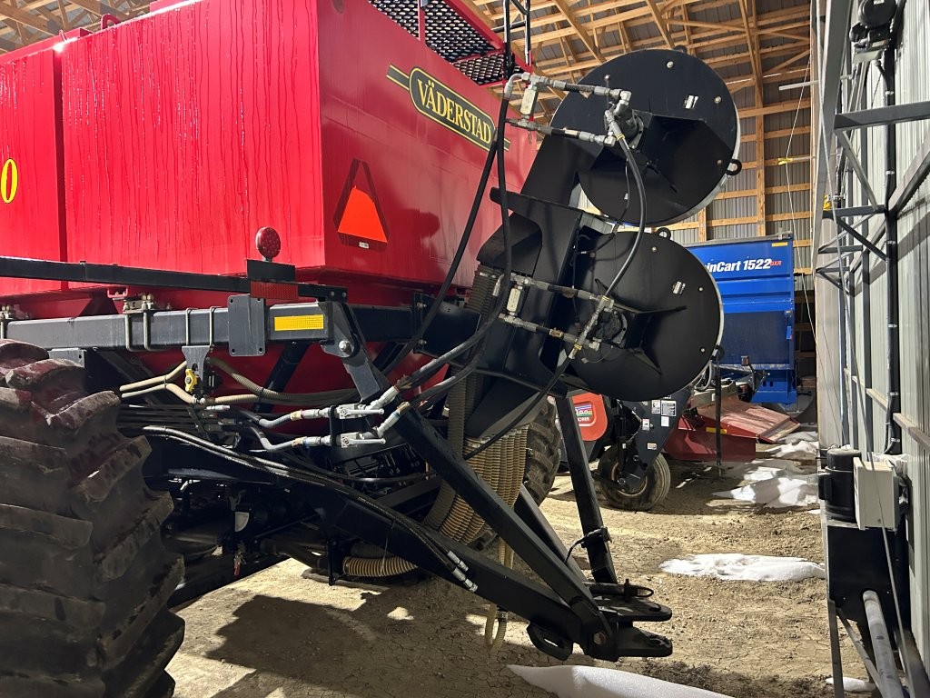 2019 Seed Hawk 8012 & 980 Air Drill