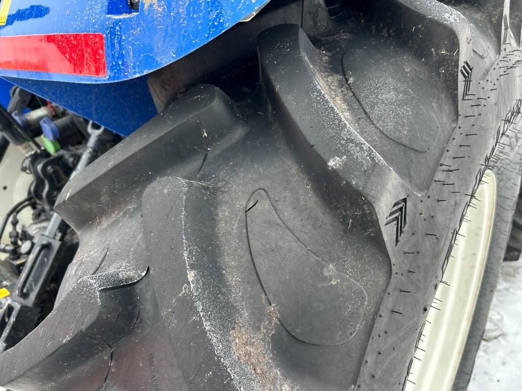 2020 New Holland T5.120 Tractor