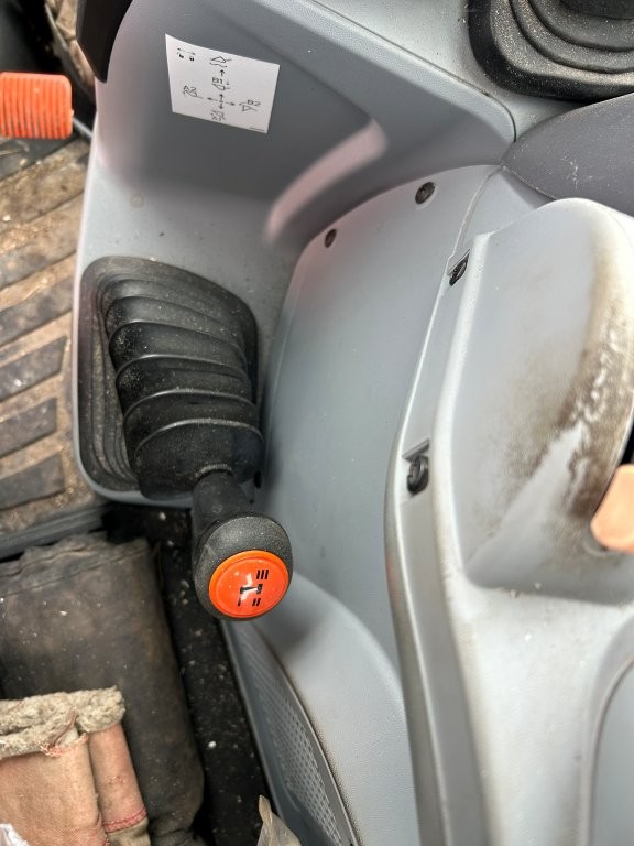 2020 New Holland T5.120 Tractor