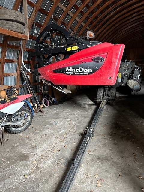 2017 MacDon FD75-40 Header Draper Flex