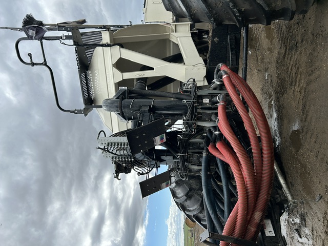 2018 Bourgault 7700 Air Tank/Cart