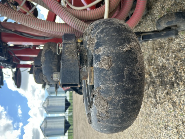 2014 Bourgault 3320-76-12 Air Drill