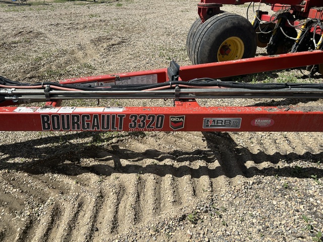 2014 Bourgault 3320-76-12 Air Drill