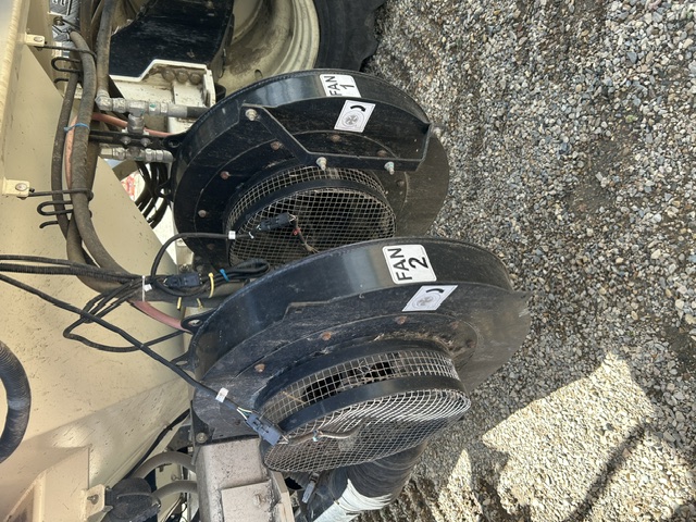 2014 Bourgault 3320-76-12 & 7700 Air Drill