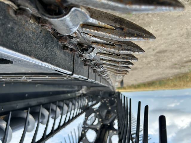 2017 MacDon FD75-40 Header Draper Flex