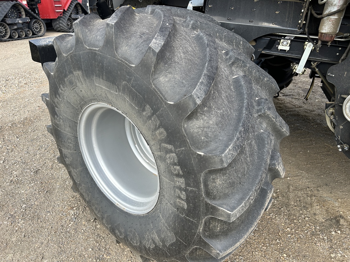 2021 Case IH 8250 Combine