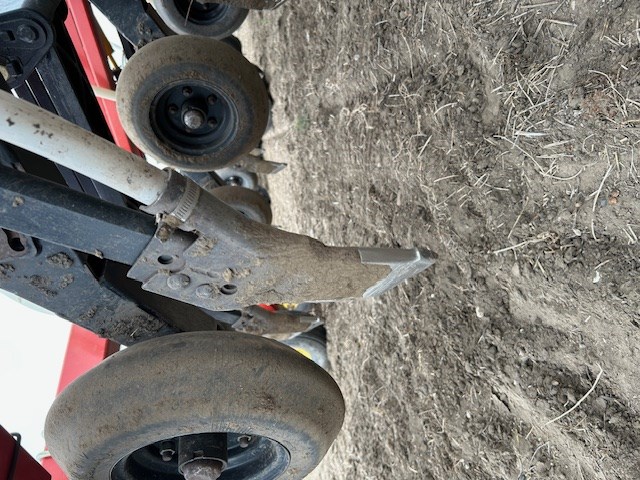 2011 Bourgault 3310-54-12 & 6450 Air Drill