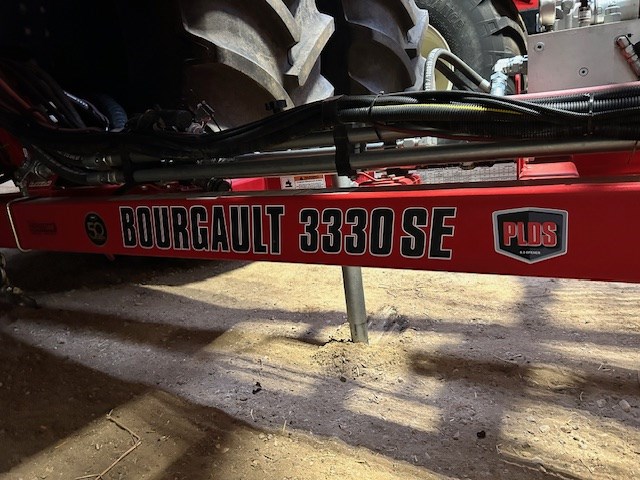 2024 Bourgault 3330-80-12 & 9950 Air Drill