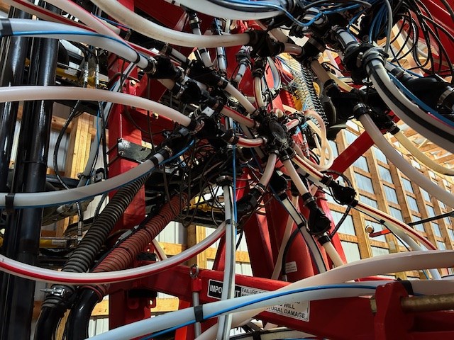 2024 Bourgault 3330-80-12 & 9950 Air Drill