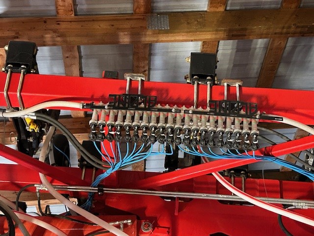 2024 Bourgault 3330-80-12 & 9950 Air Drill