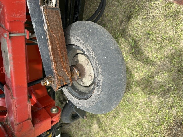 2012 Bourgault 3320-66-10 & 6550ST Air Drill