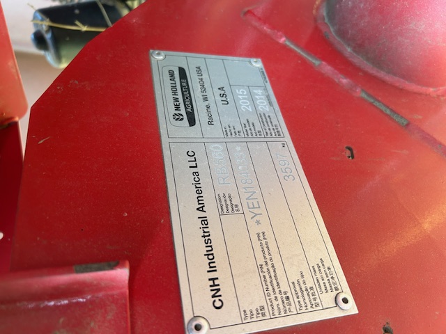 2015 New Holland Rollbelt 560 Baler/Round