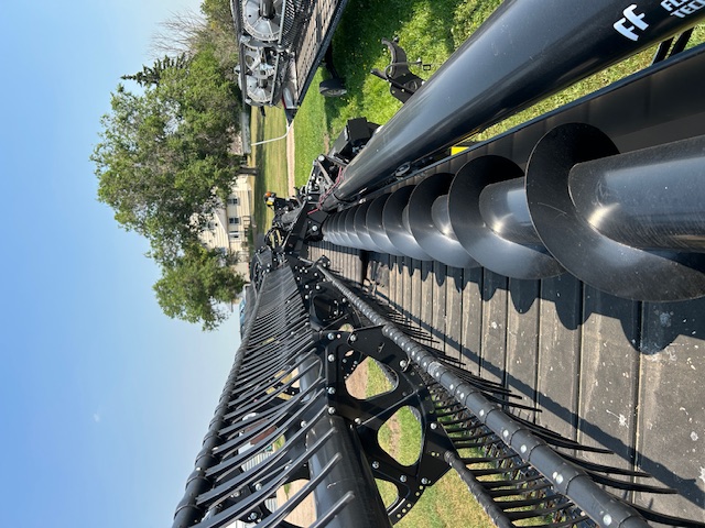 2021 MacDon FD140 Header Draper Flex