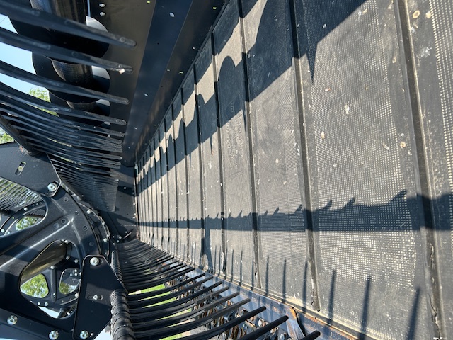 2021 MacDon FD140 Header Draper Flex