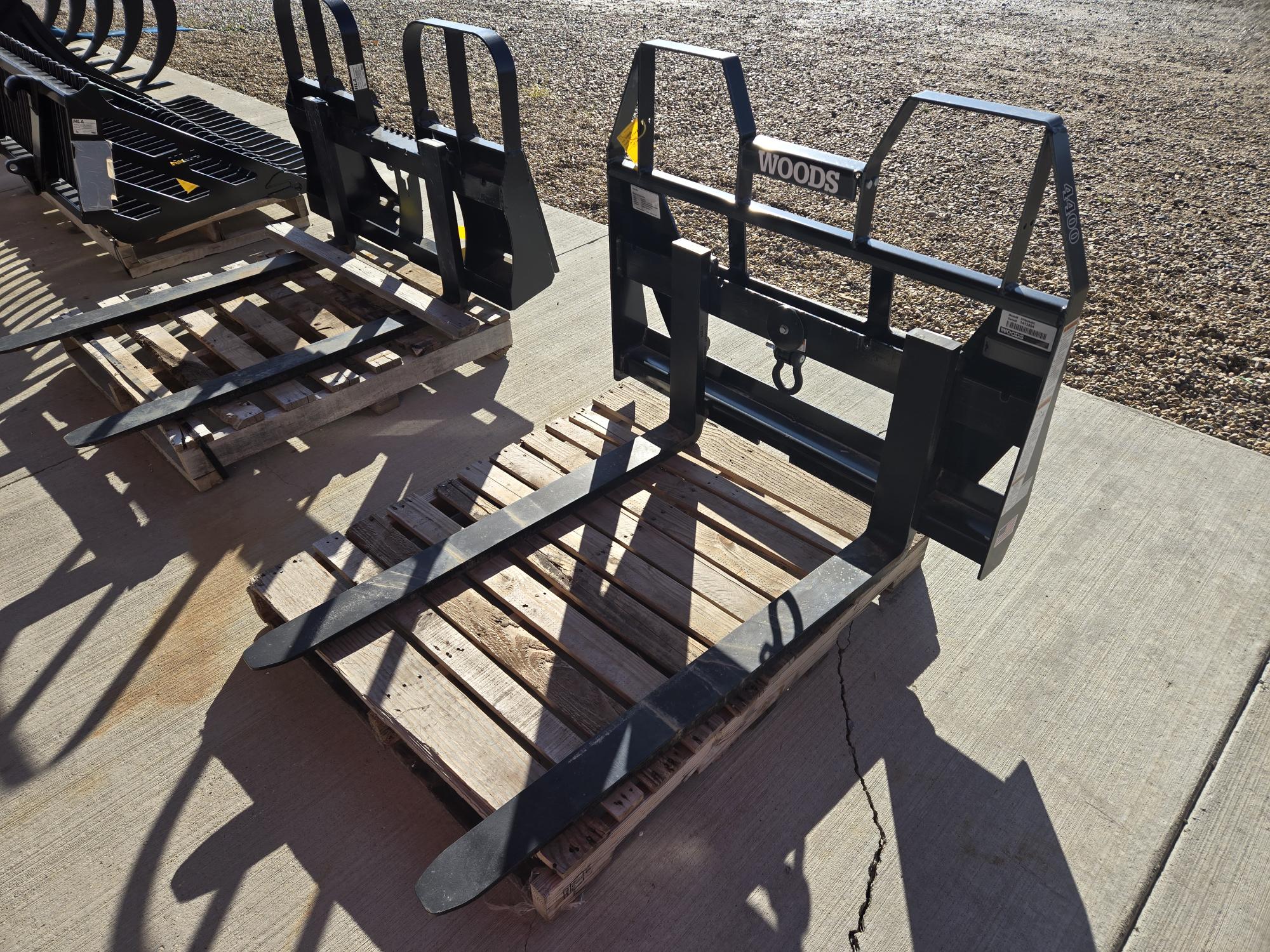 2023 Woods PFW4448 Pallet Fork