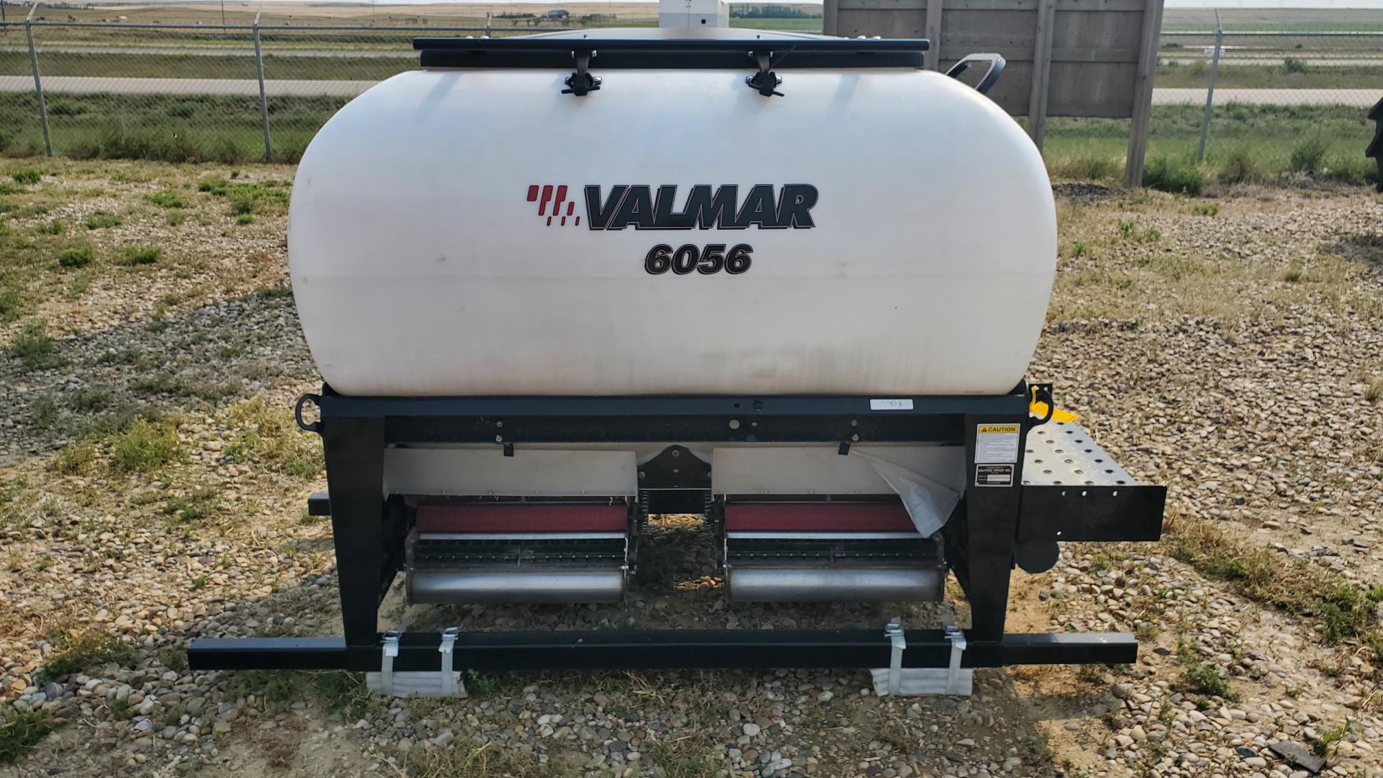 2022 Salford Valmar 6056 Fertilizer Spreader