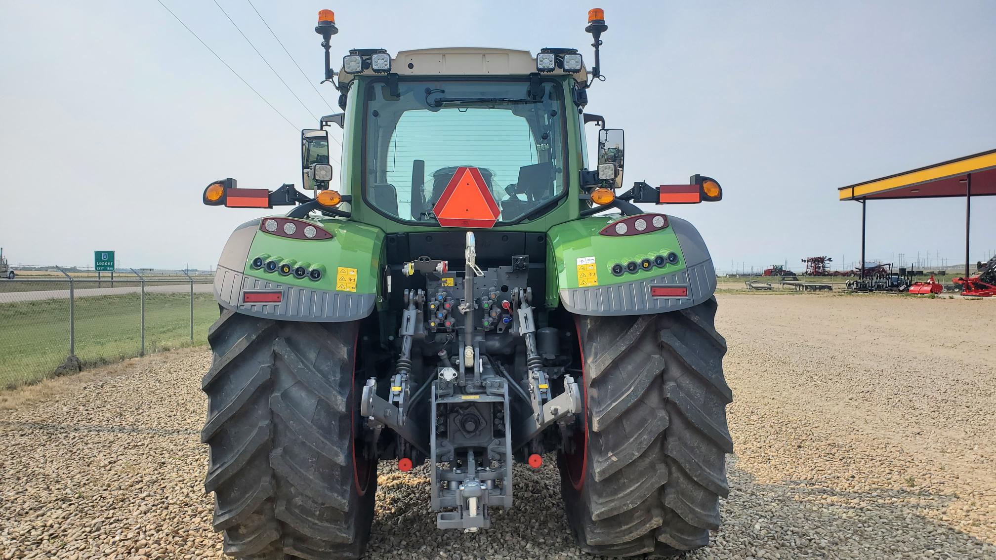 2023 Fendt 724 Gen6 Tractor