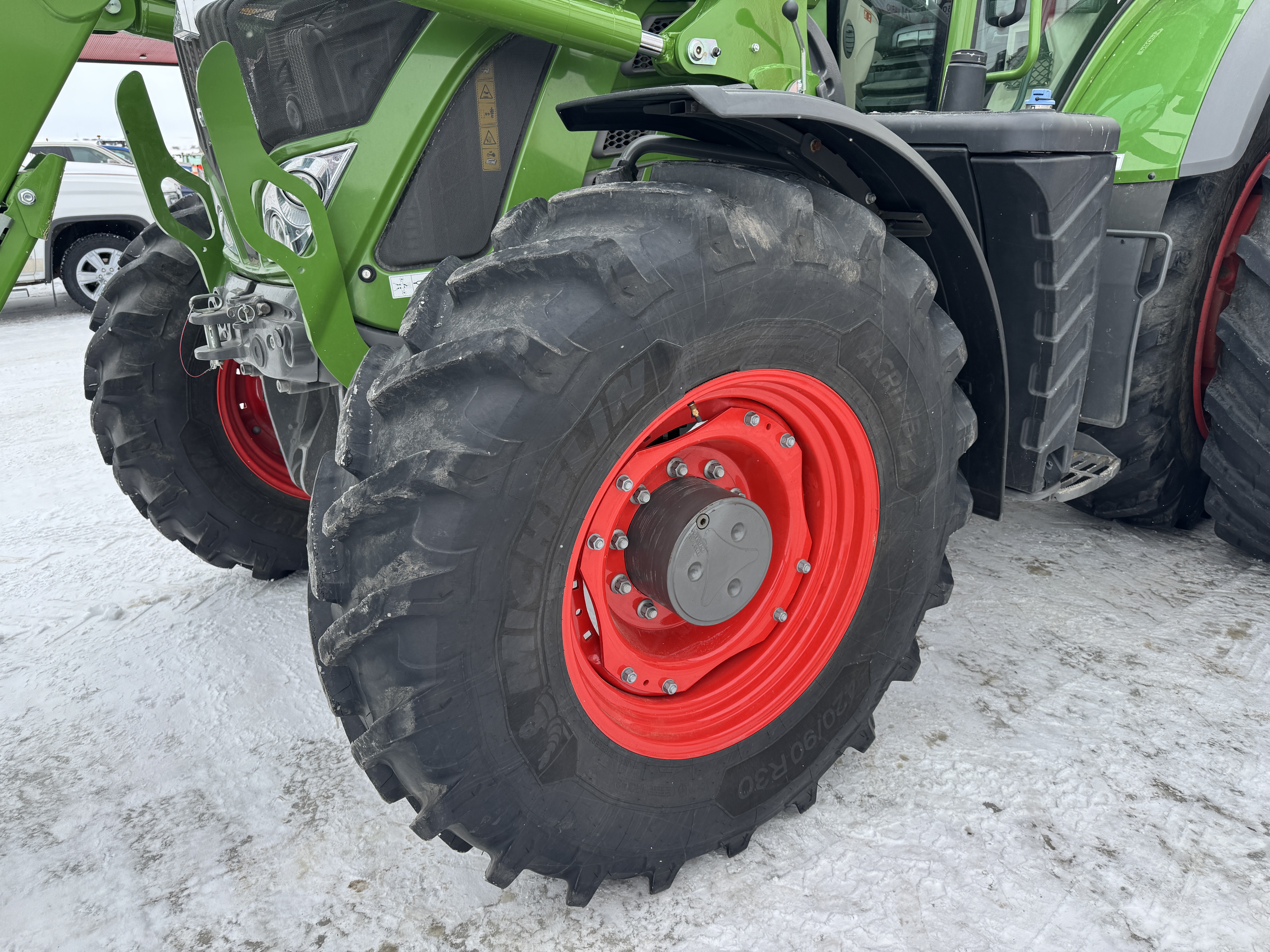 2021 Fendt 724 Gen6 Tractor