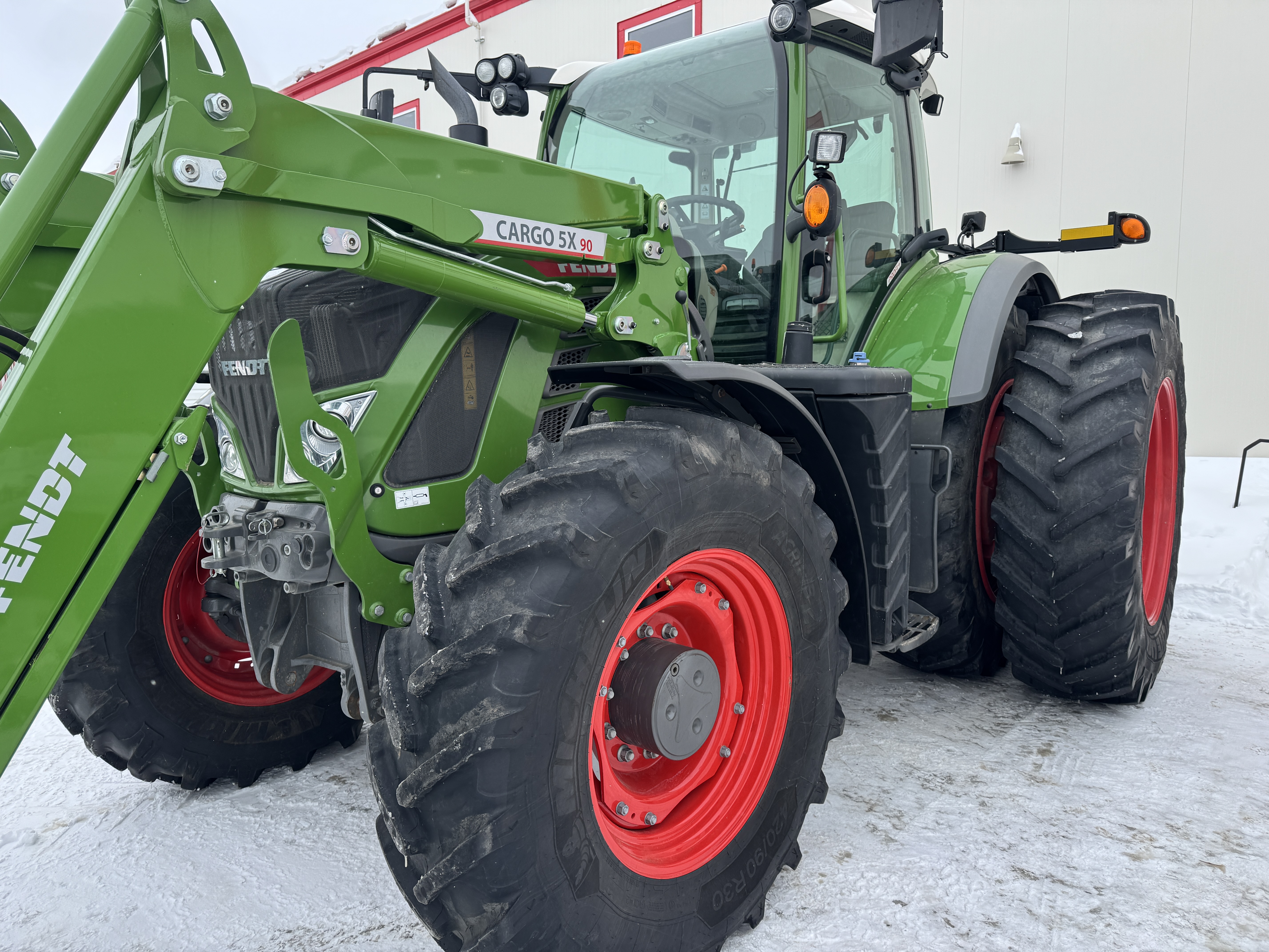 2021 Fendt 724 Gen6 Tractor