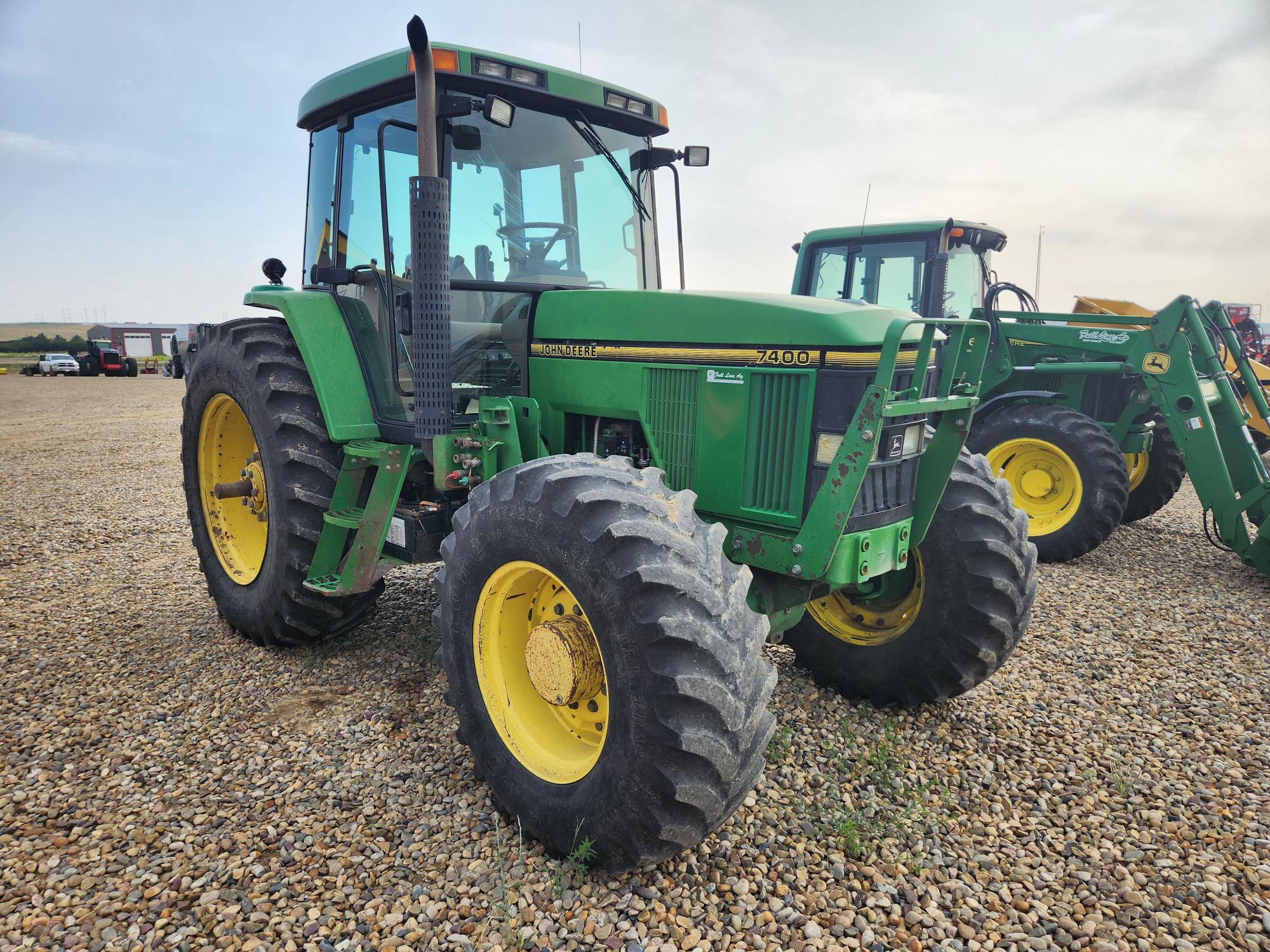 1995 John Deere 7400 Tractor