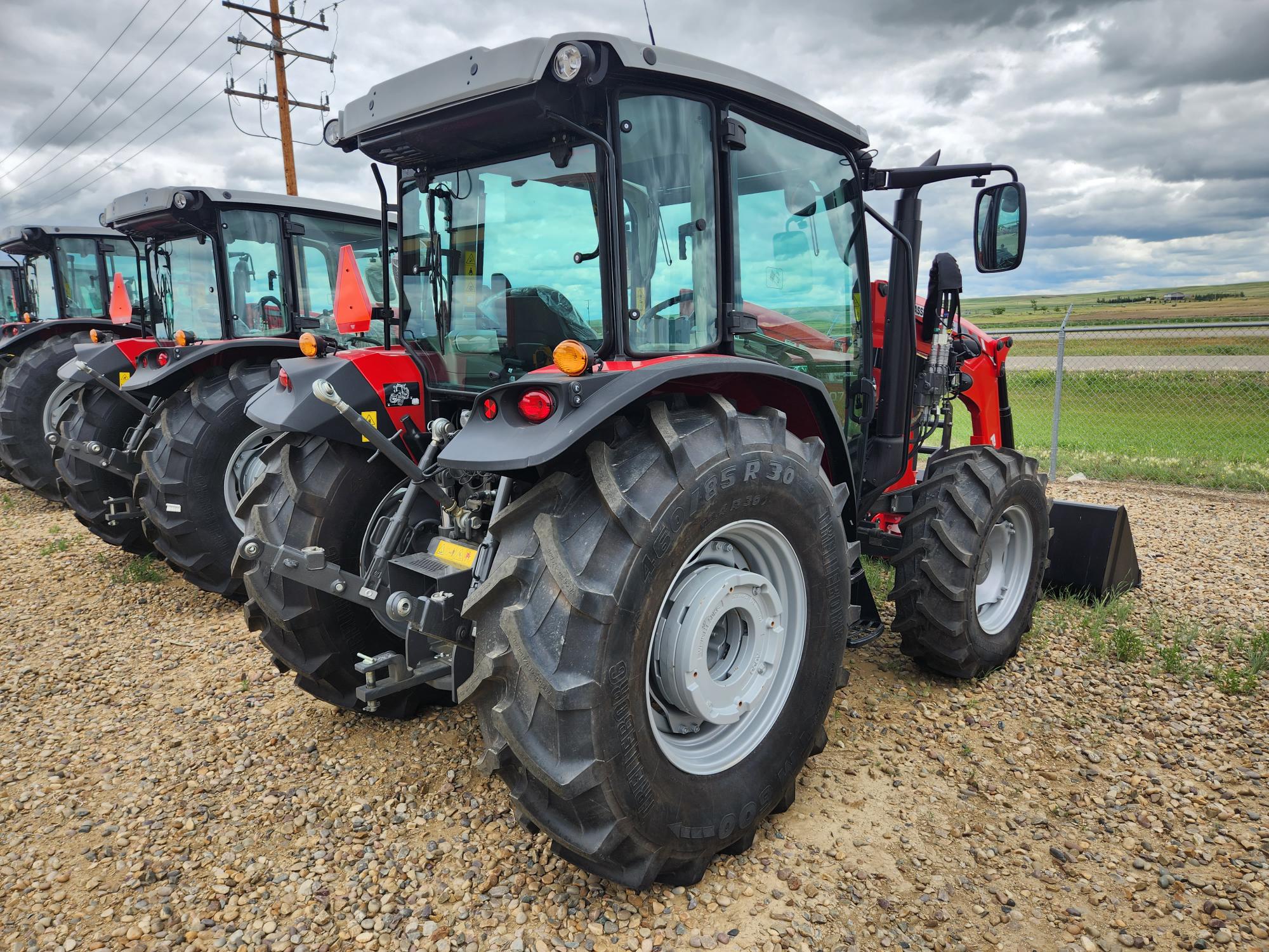 2022 Massey Ferguson 4707 Tractor