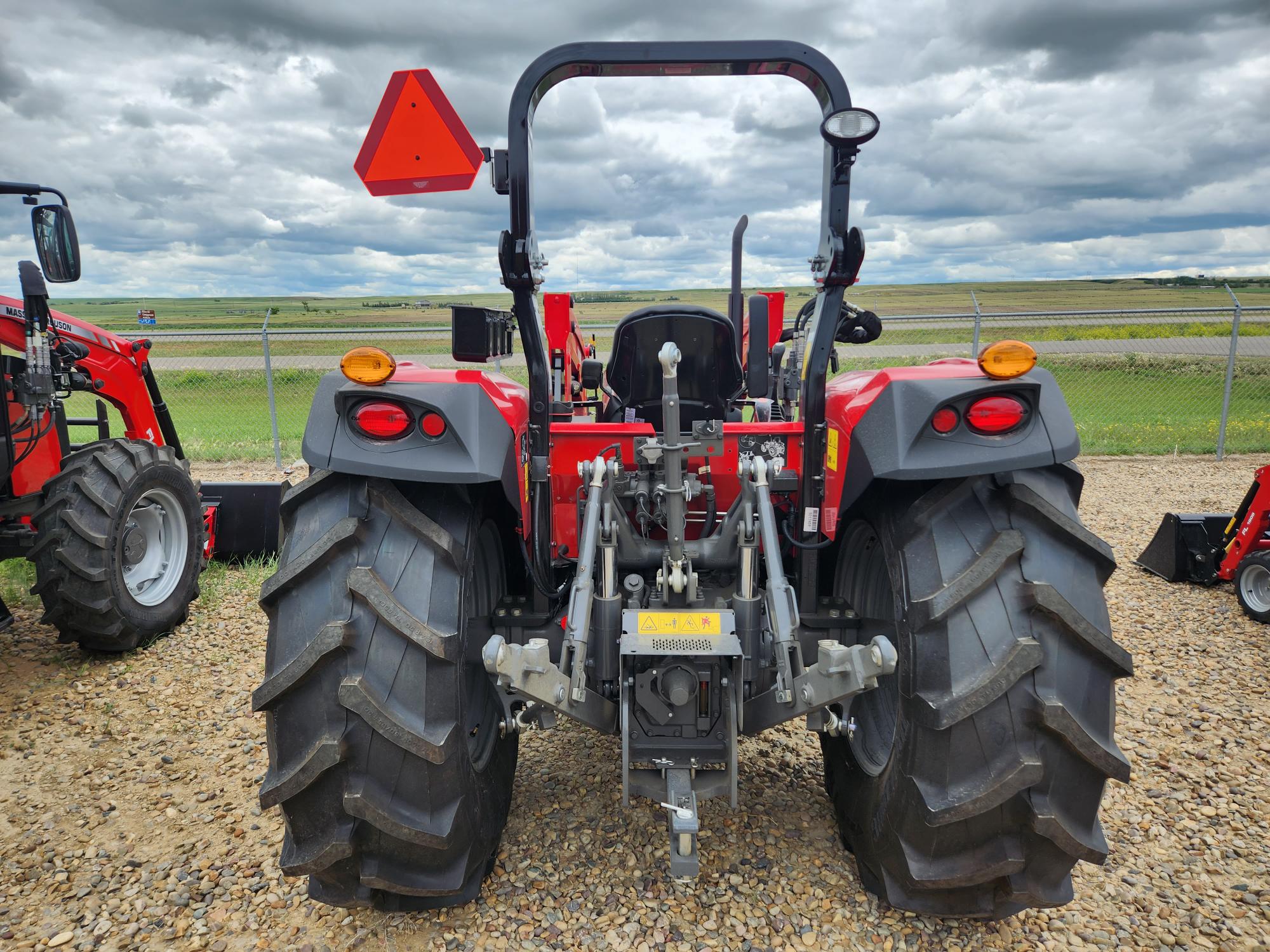 2023 Massey Ferguson 4707 Tractor