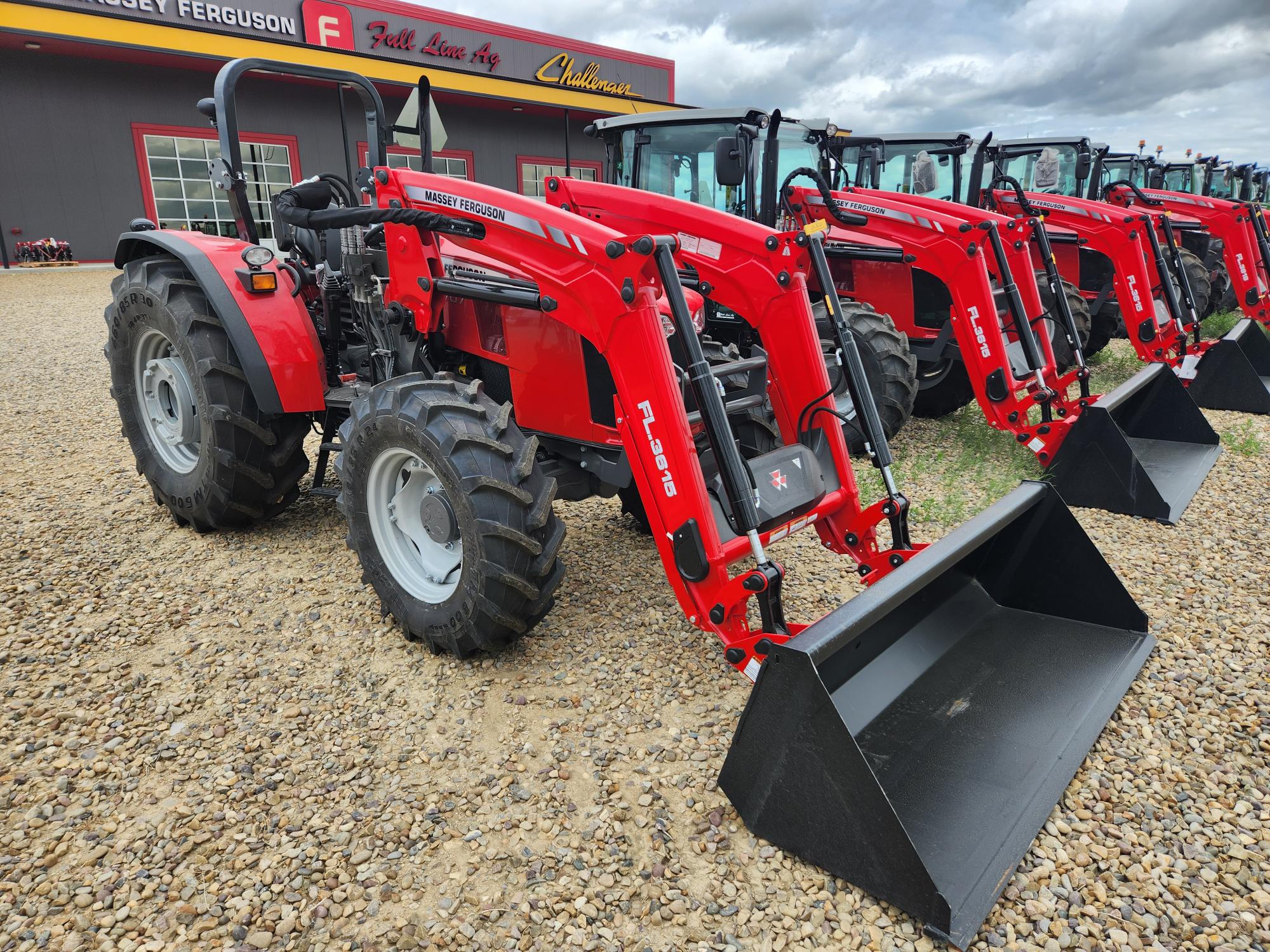 2023 Massey Ferguson 4707 Tractor