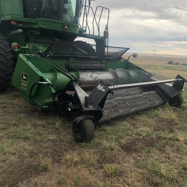 2011 John Deere 914 Header Combine