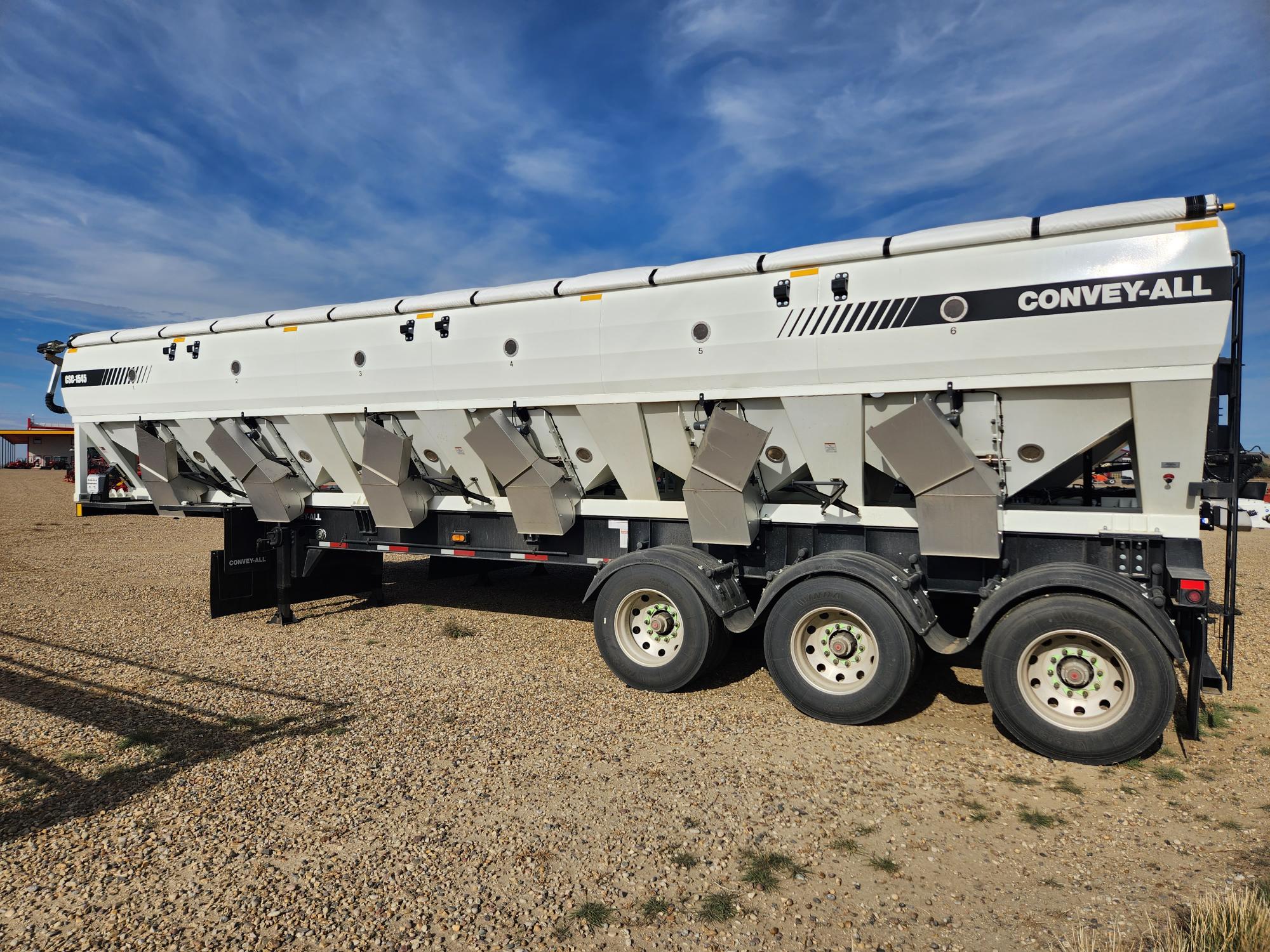 2023 Convey-All CSC-1545 Seed Tender