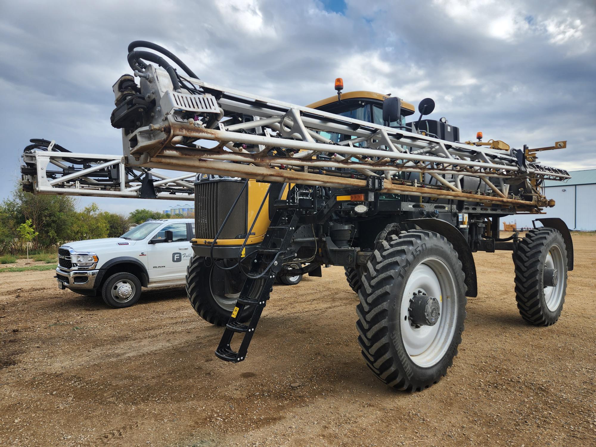 2020 RoGator RG1300C Sprayer/High Clearance